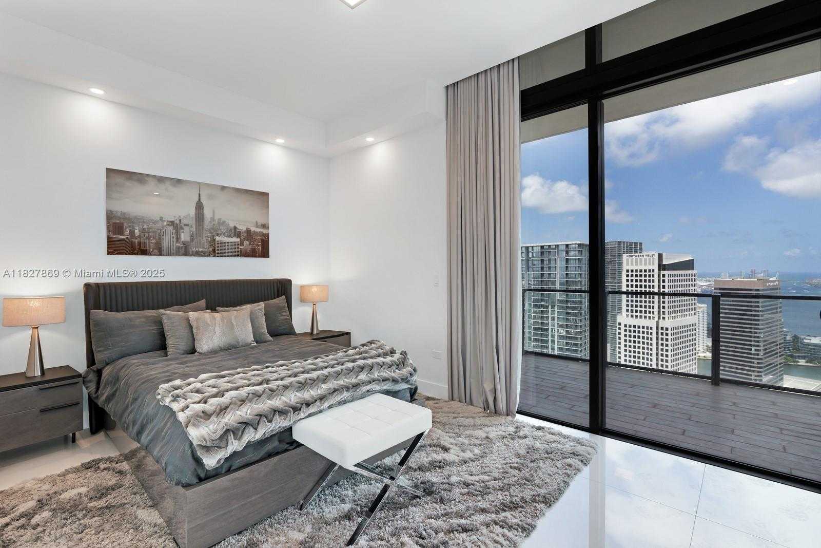 Small Image of 88 SOUTH WEST 7TH ST #4204, Miami Number 19