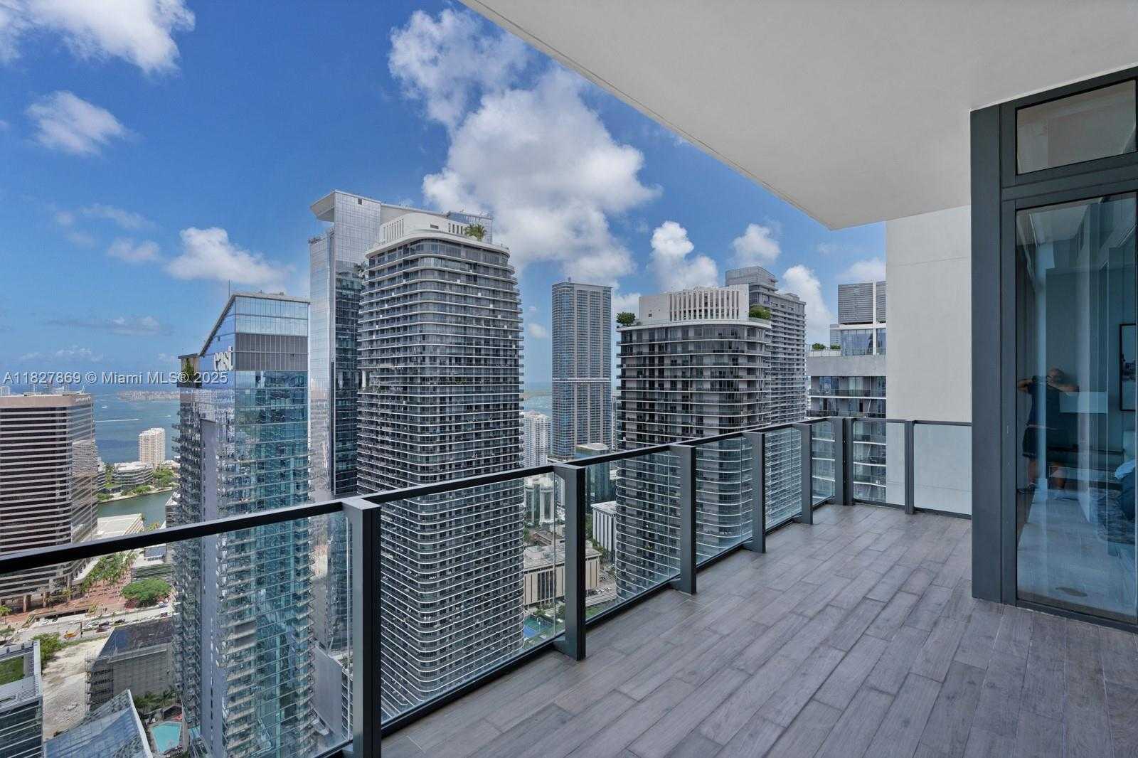 Small Image of 88 SOUTH WEST 7TH ST #4204, Miami Number 20