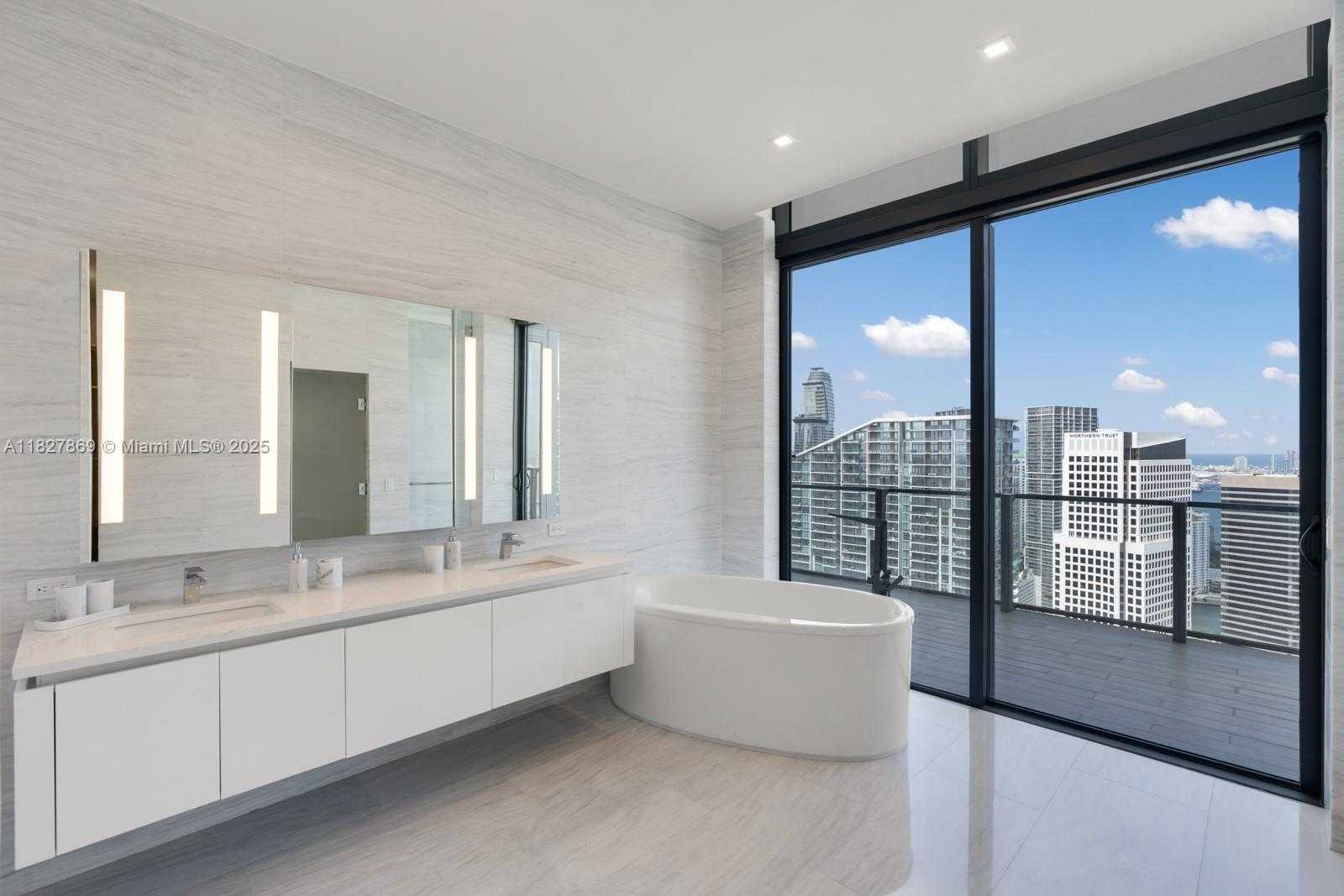 Small Image of 88 SOUTH WEST 7TH ST #4204, Miami Number 35