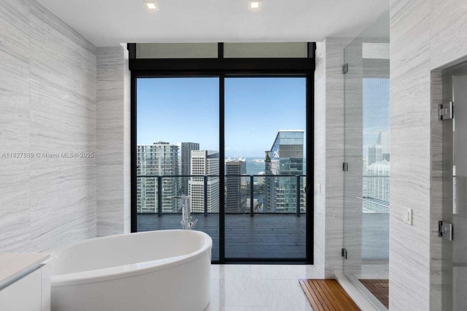 Small Image of 88 SOUTH WEST 7TH ST #4204, Miami Number 36