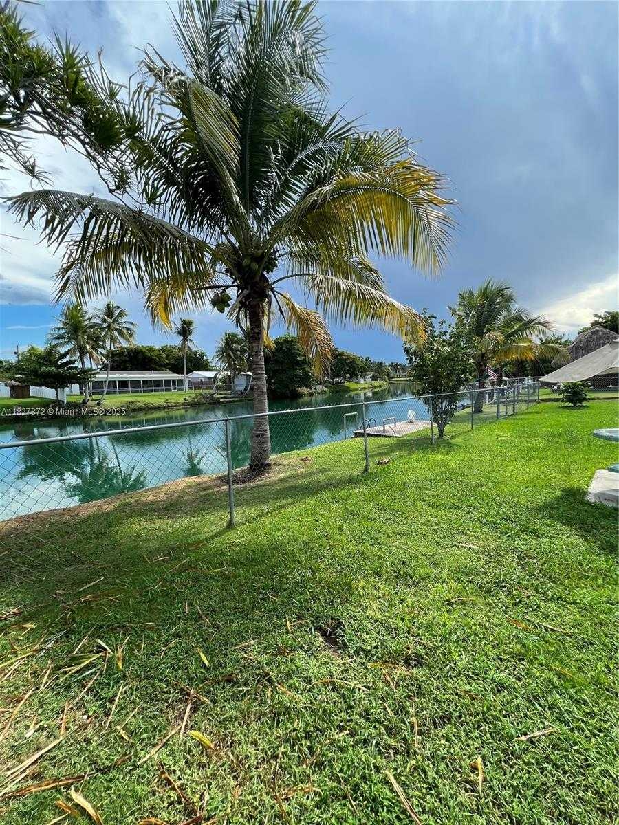 Small Image of 9740 STERLING DR #N/A, Cutler Bay Number 2
