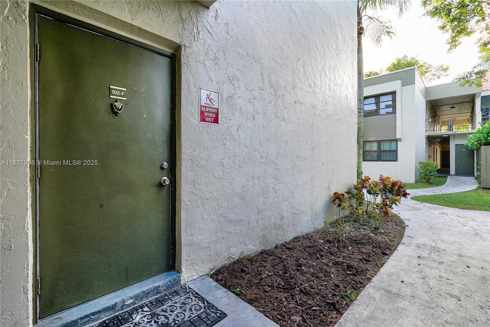 Small Image of 7917 SOUTH WEST 104TH ST #102F, Miami Number 24