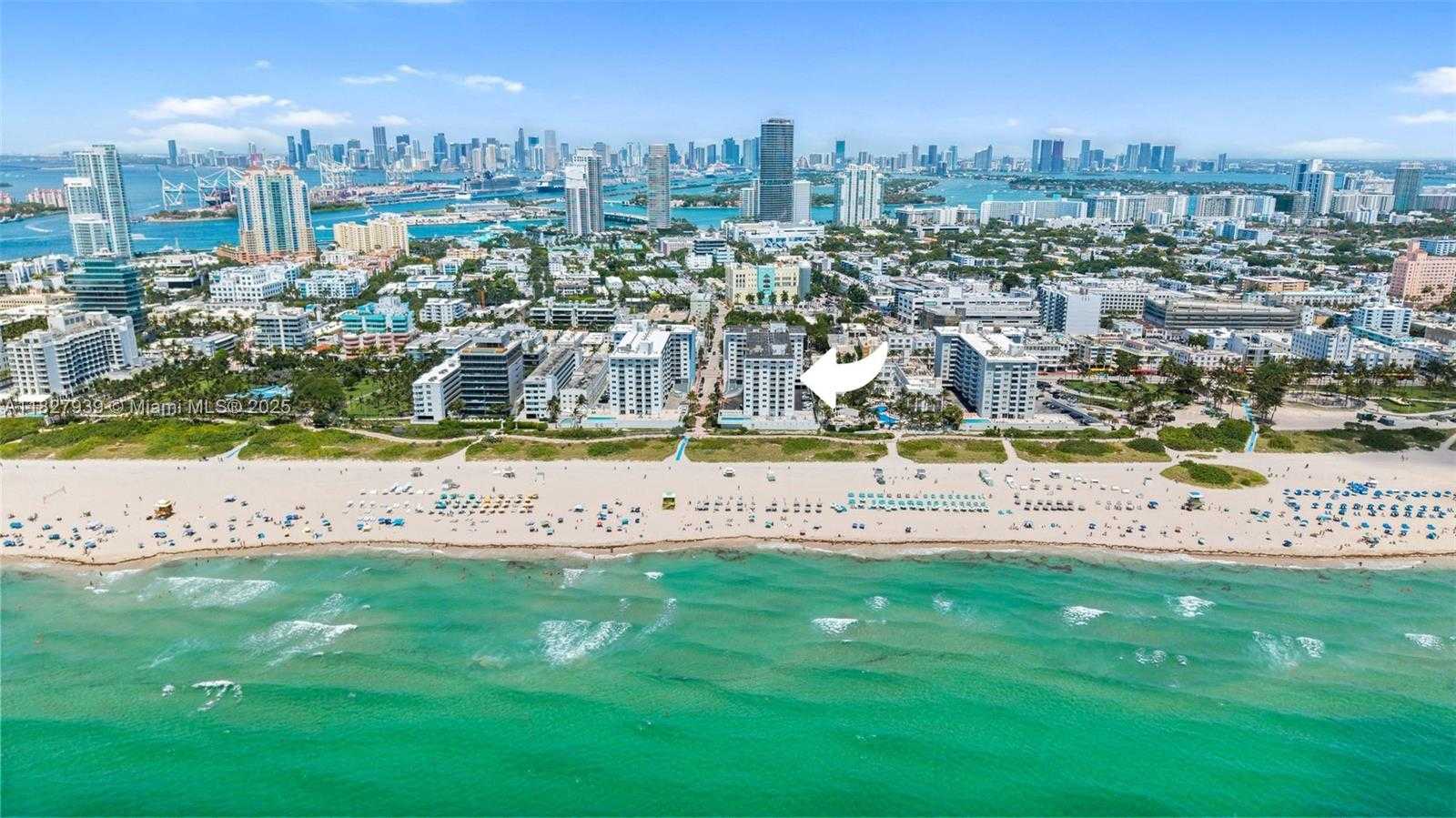 Small Image of 401 OCEAN DR #425, Miami Beach Number 12
