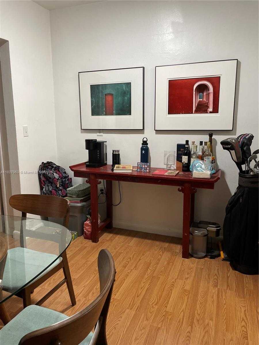 Small Image of 7311 GARY AVE #28, Miami Beach Number 4