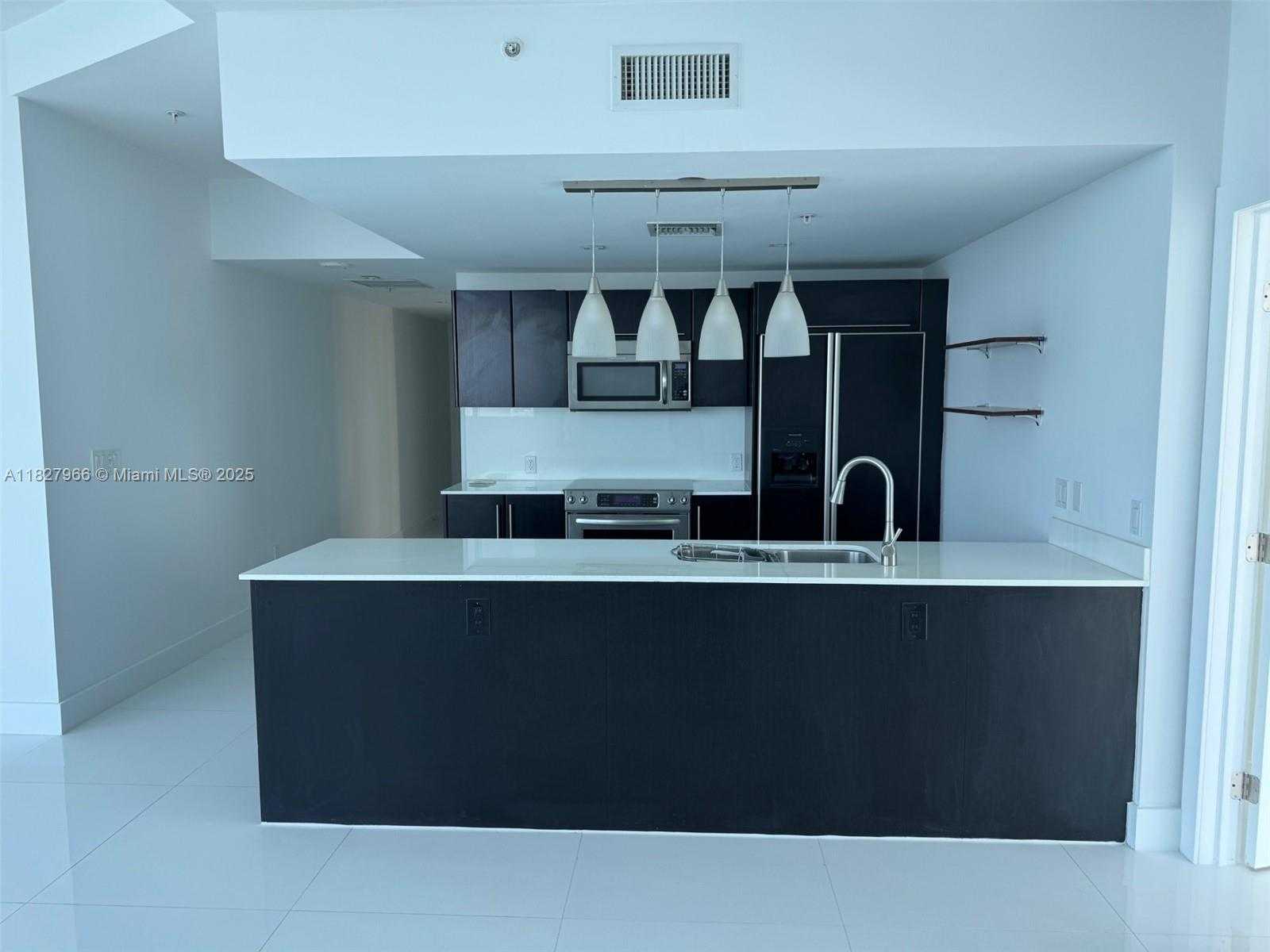 Small Image of 665 NORTH EAST 25TH ST #PHI-04, Miami Number 10
