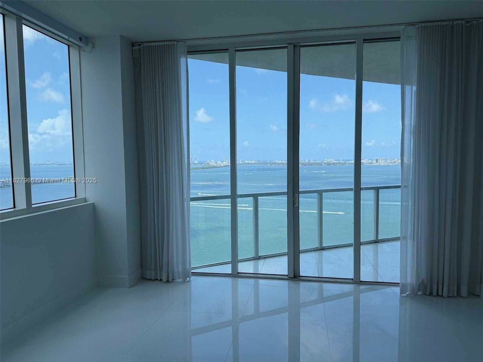 Small Image of 665 NORTH EAST 25TH ST #PHI-04, Miami Number 8