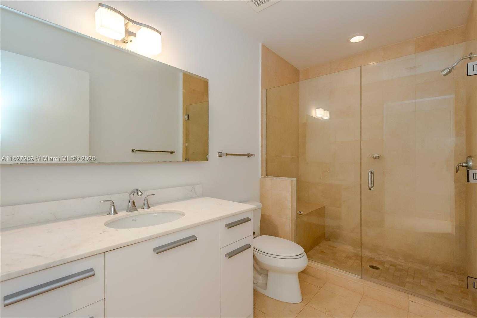 Small Image of 1060 BRICKELL AV #4309, Miami Number 19