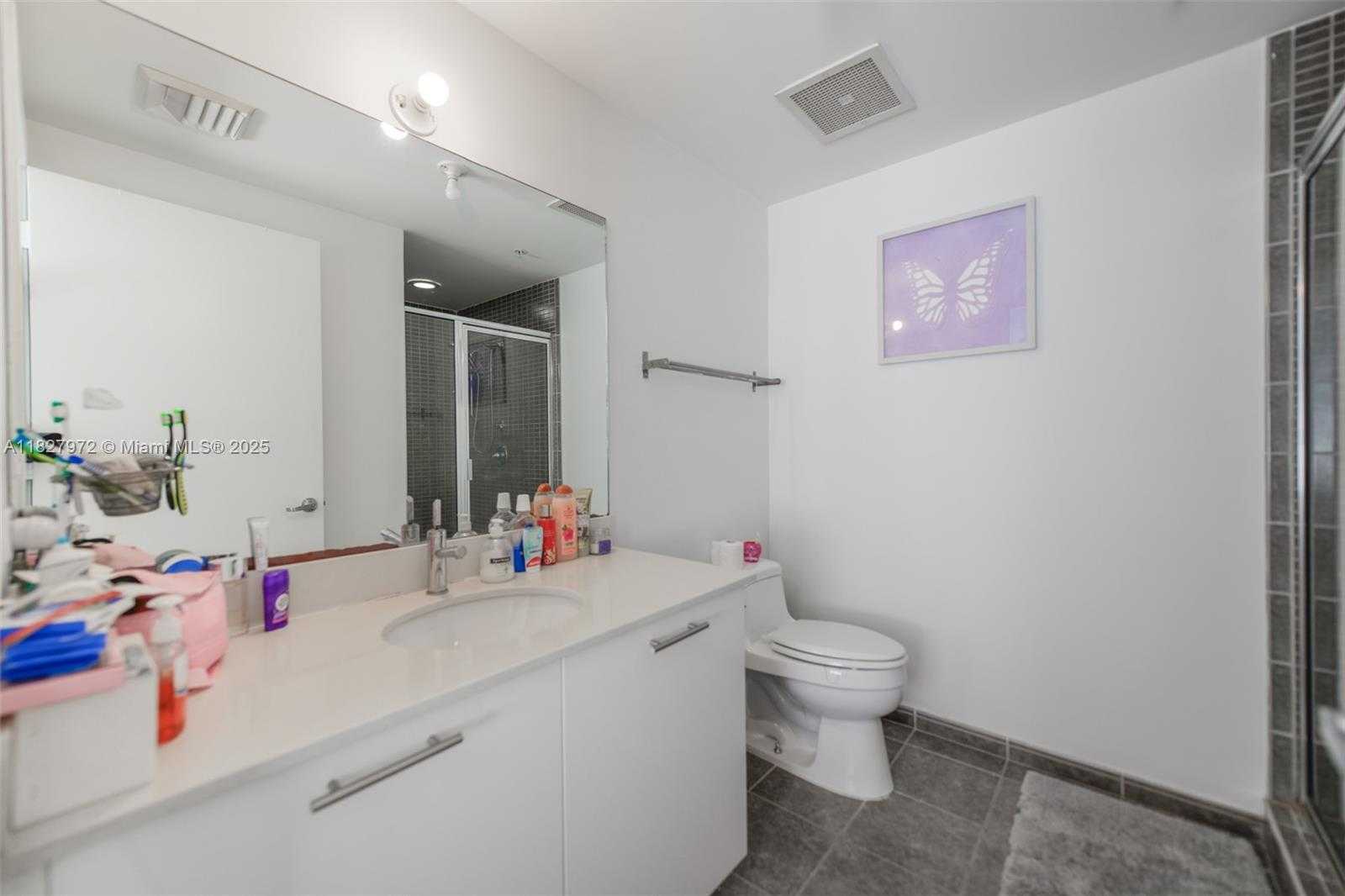 Small Image of 3470 EAST COAST AVE #H1608, Miami Number 11