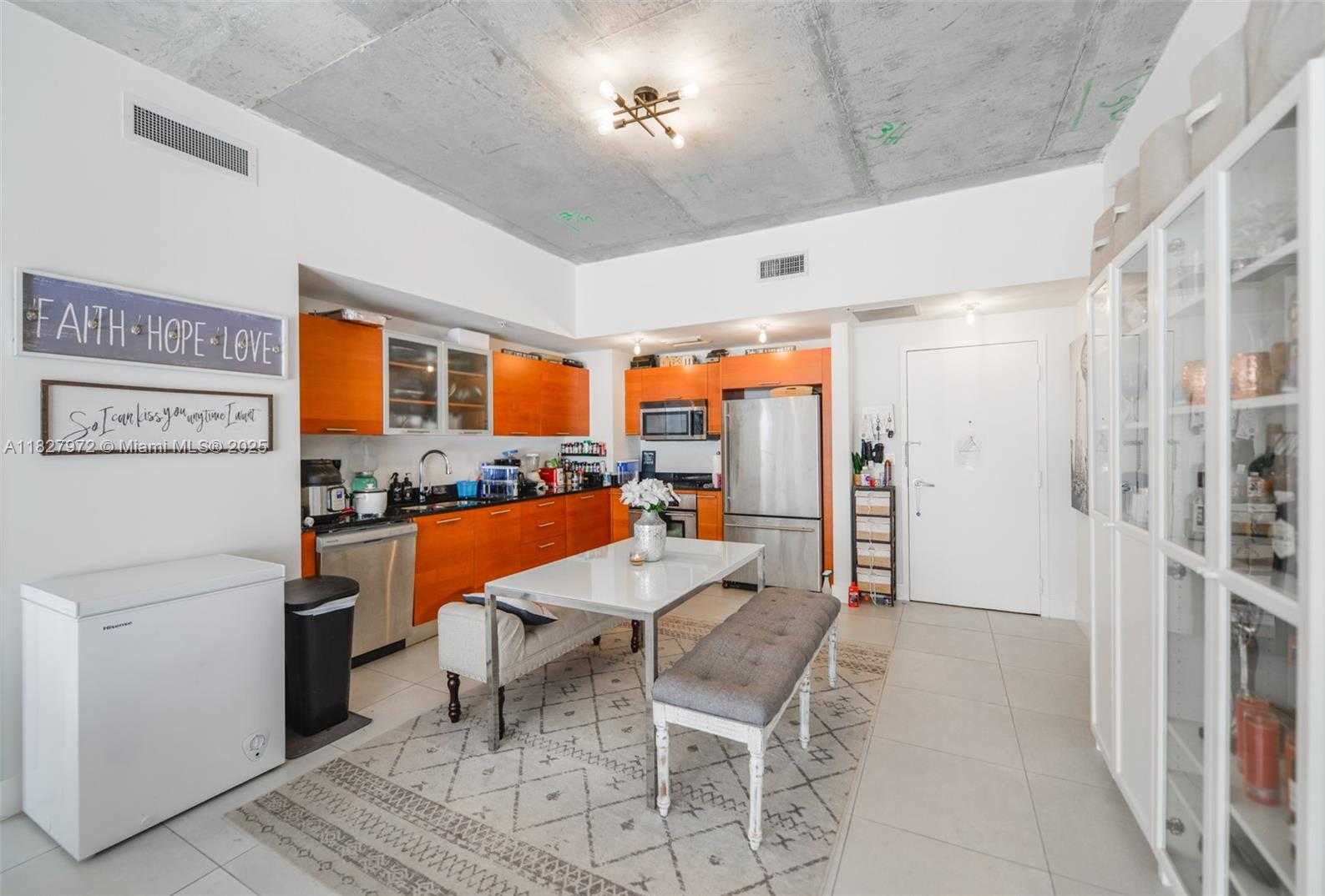 Small Image of 3470 EAST COAST AVE #H1608, Miami Number 2