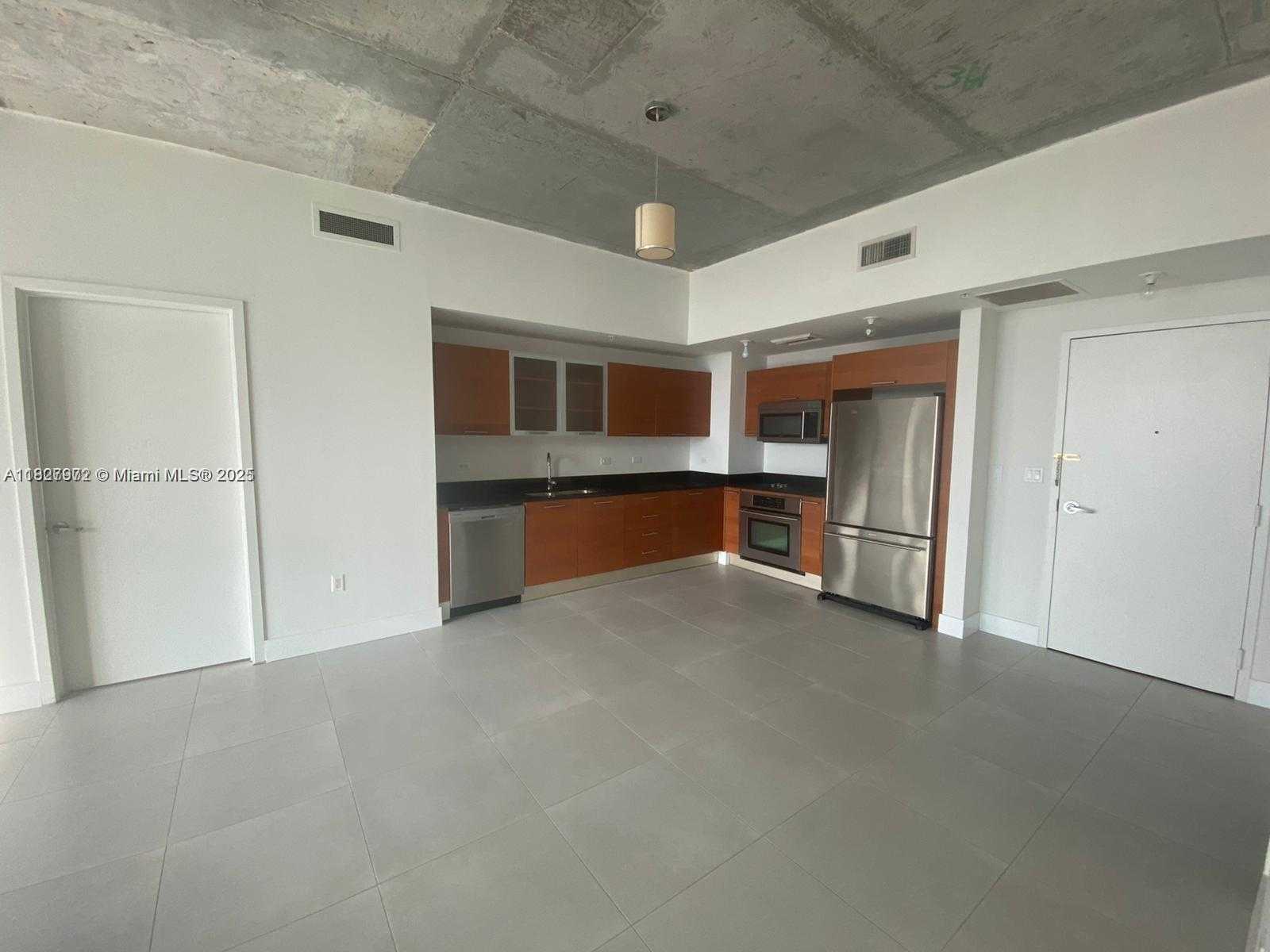 Small Image of 3470 EAST COAST AVE #H1608, Miami Number 29