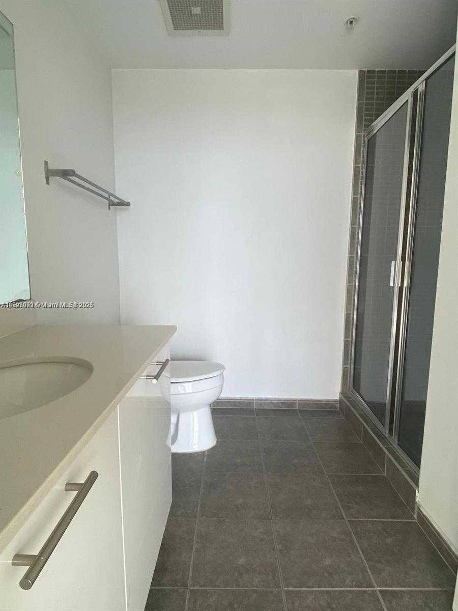Small Image of 3470 EAST COAST AVE #H1608, Miami Number 32