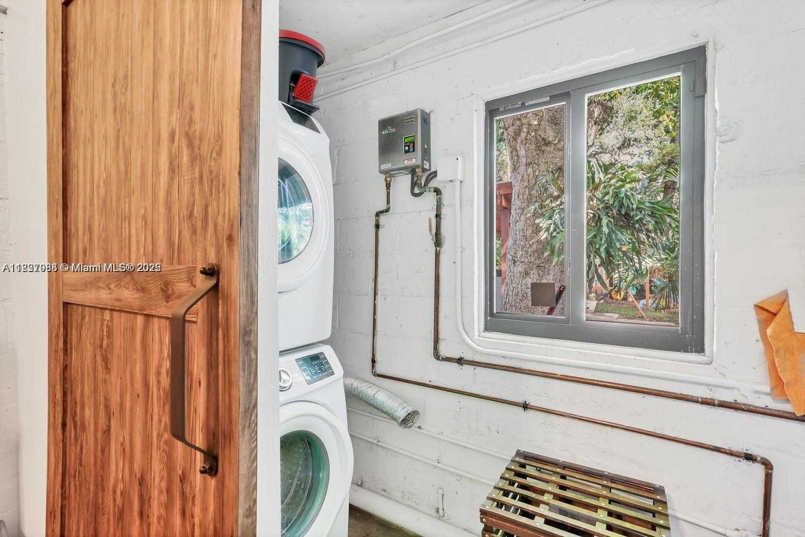 Small Image of 45 NORTH EAST 98TH ST, Miami Shores Number 21