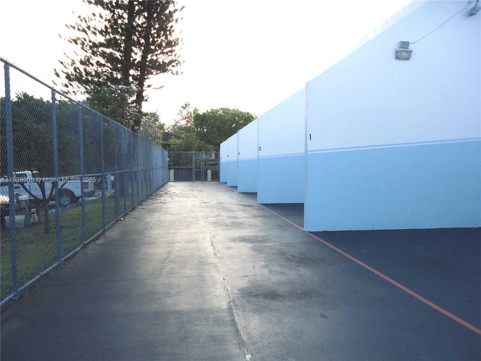 Small Image of 7732 CAMINO REAL #F-202, Miami Number 9