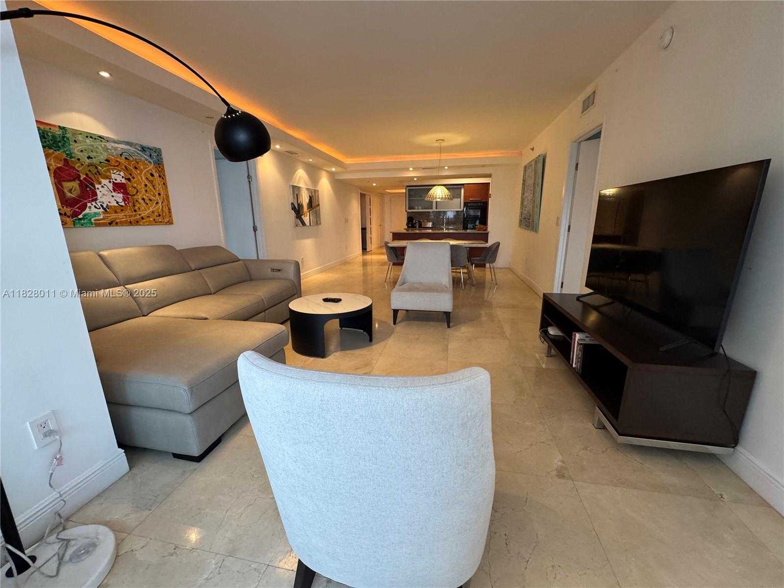 Small Image of 1830 SOUTH OCEAN DRIVE #1404, Hallandale Beach Number 11