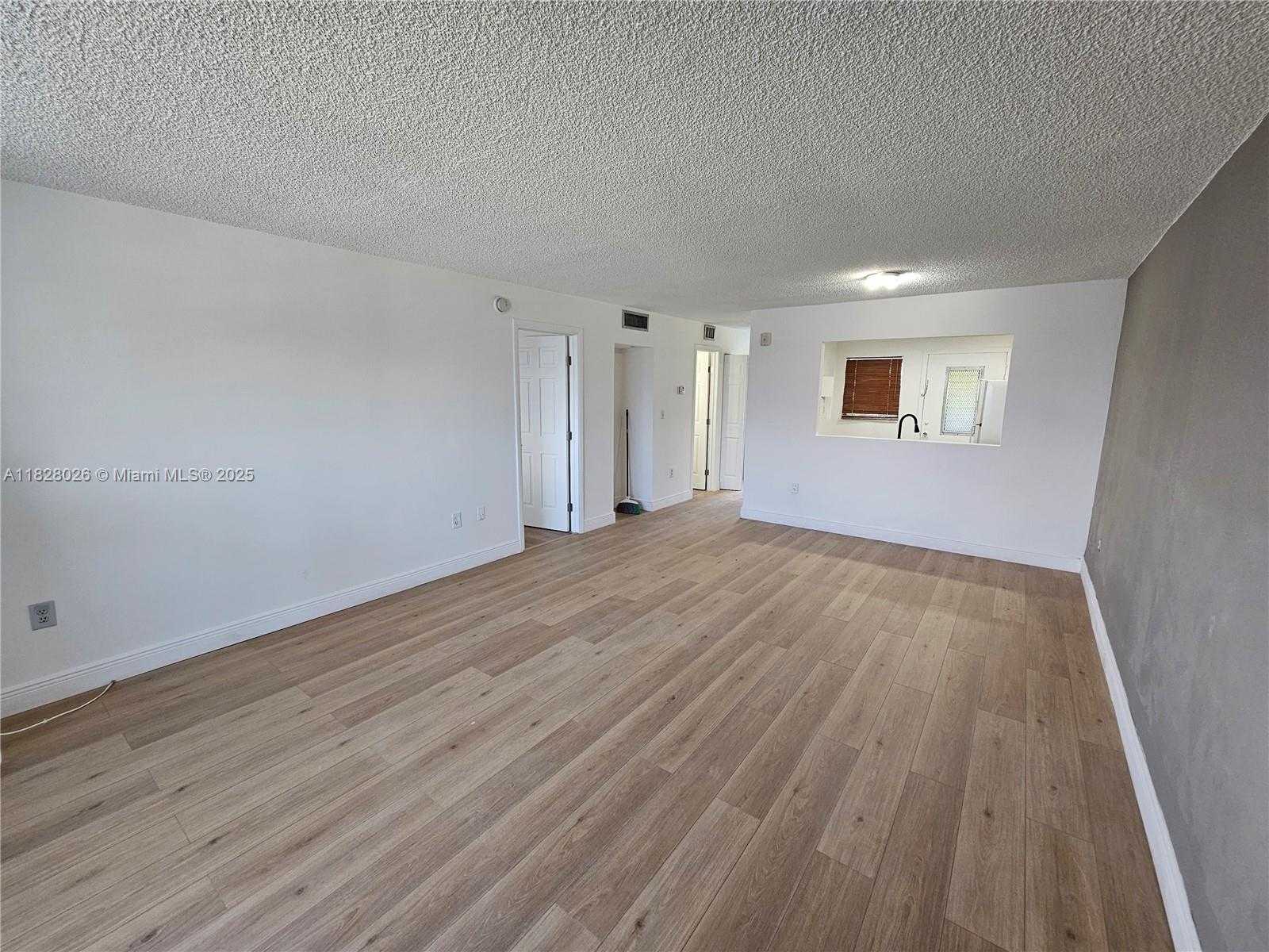 Small Image of 3600 NORTH EAST 170TH ST #402, North Miami Beach Number 5