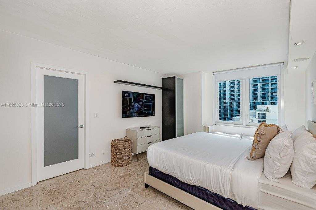 Small Image of 2301 COLLINS AVE #705, Miami Beach Number 13
