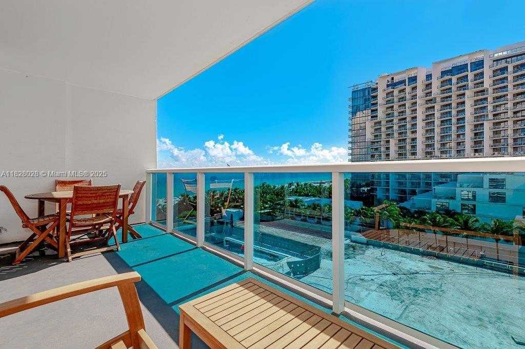 Small Image of 2301 COLLINS AVE #705, Miami Beach Number 24