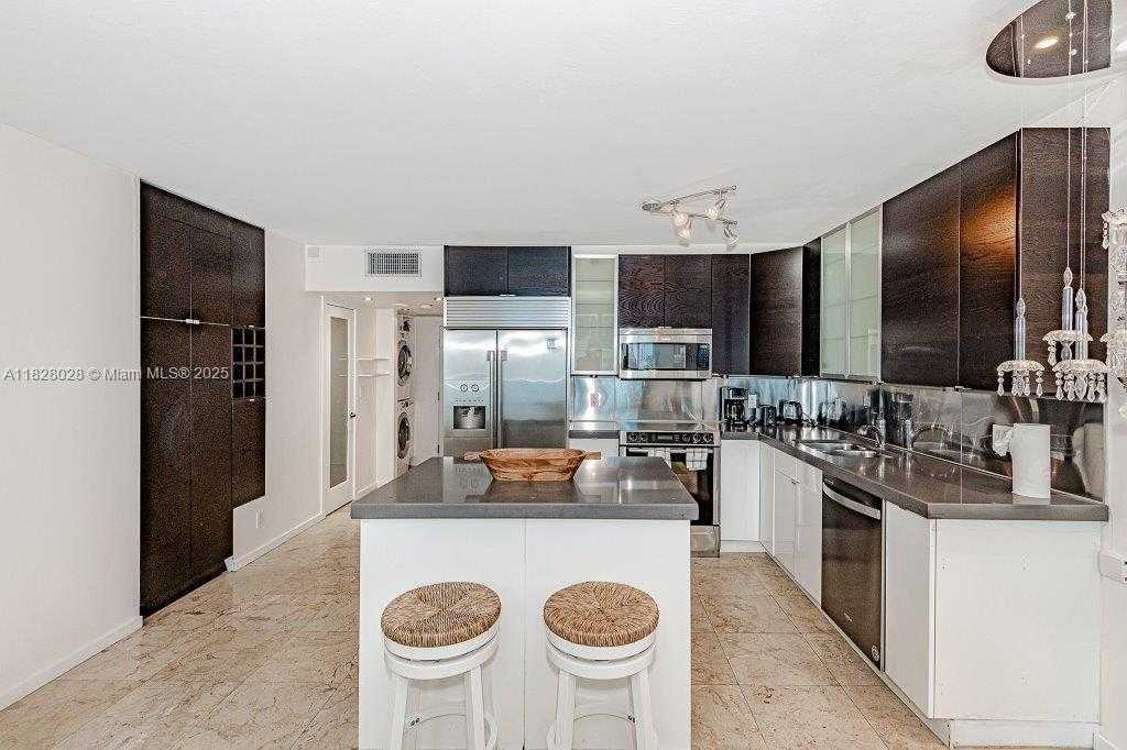 Small Image of 2301 COLLINS AVE #705, Miami Beach Number 8