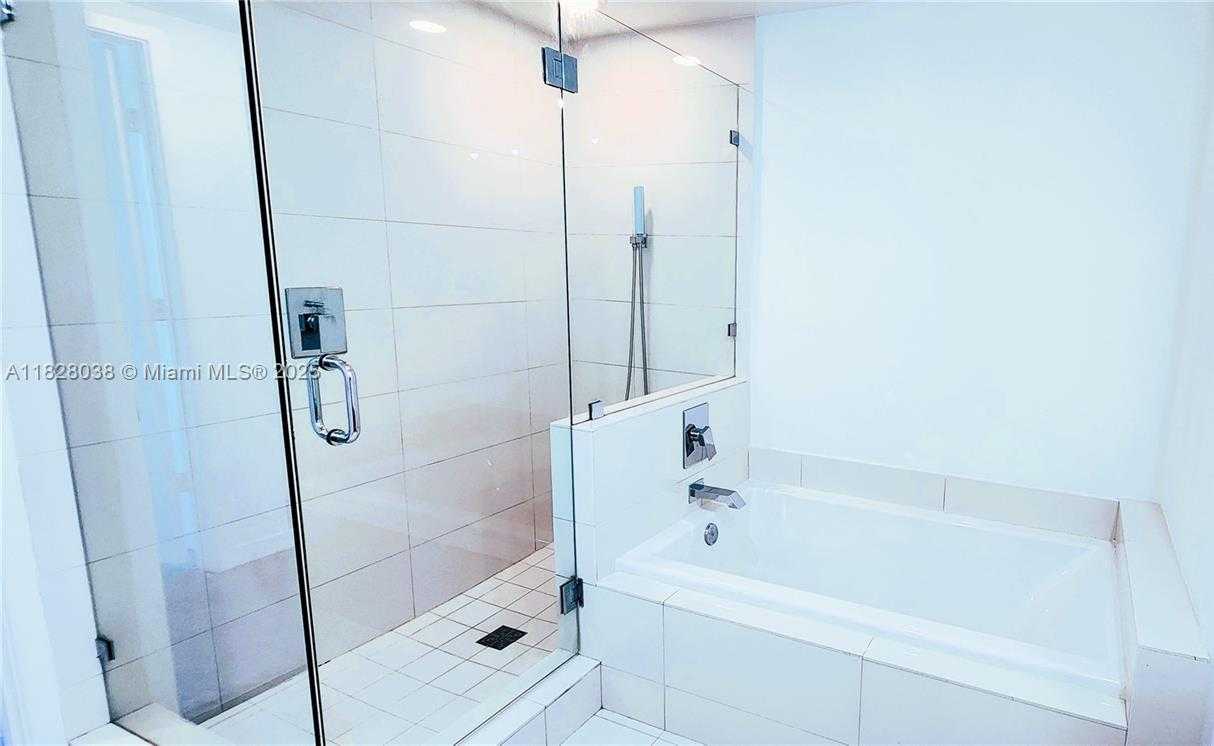 Small Image of 1100 SOUTH MIAMI AVE #1708, Miami Number 12