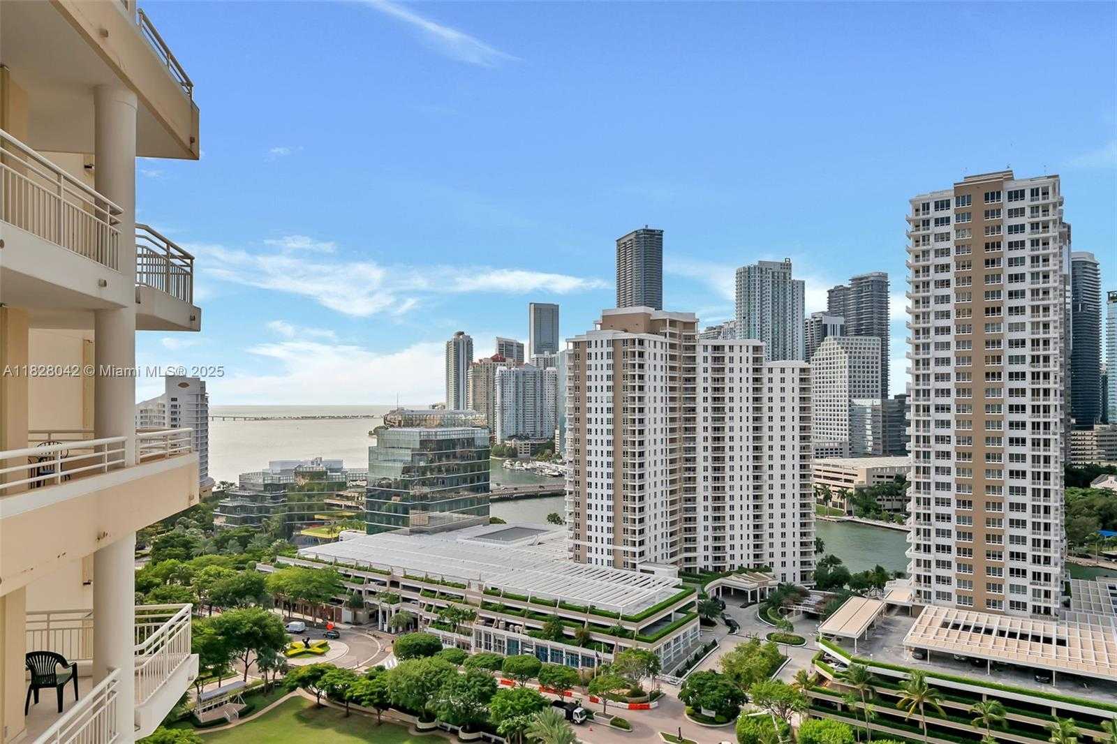 Small Image of 888 BRICKELL KEY DR #2100, Miami Number 14