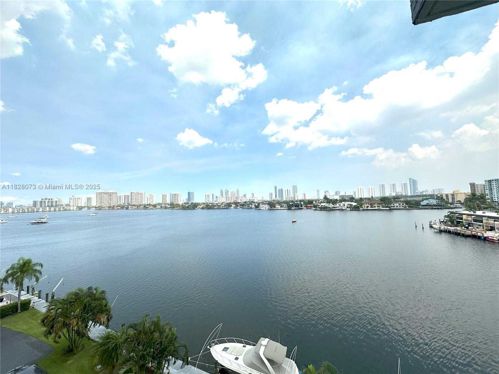 Small Image of 16570 NORTH EAST 26TH AVE #6H, North Miami Beach Number 12