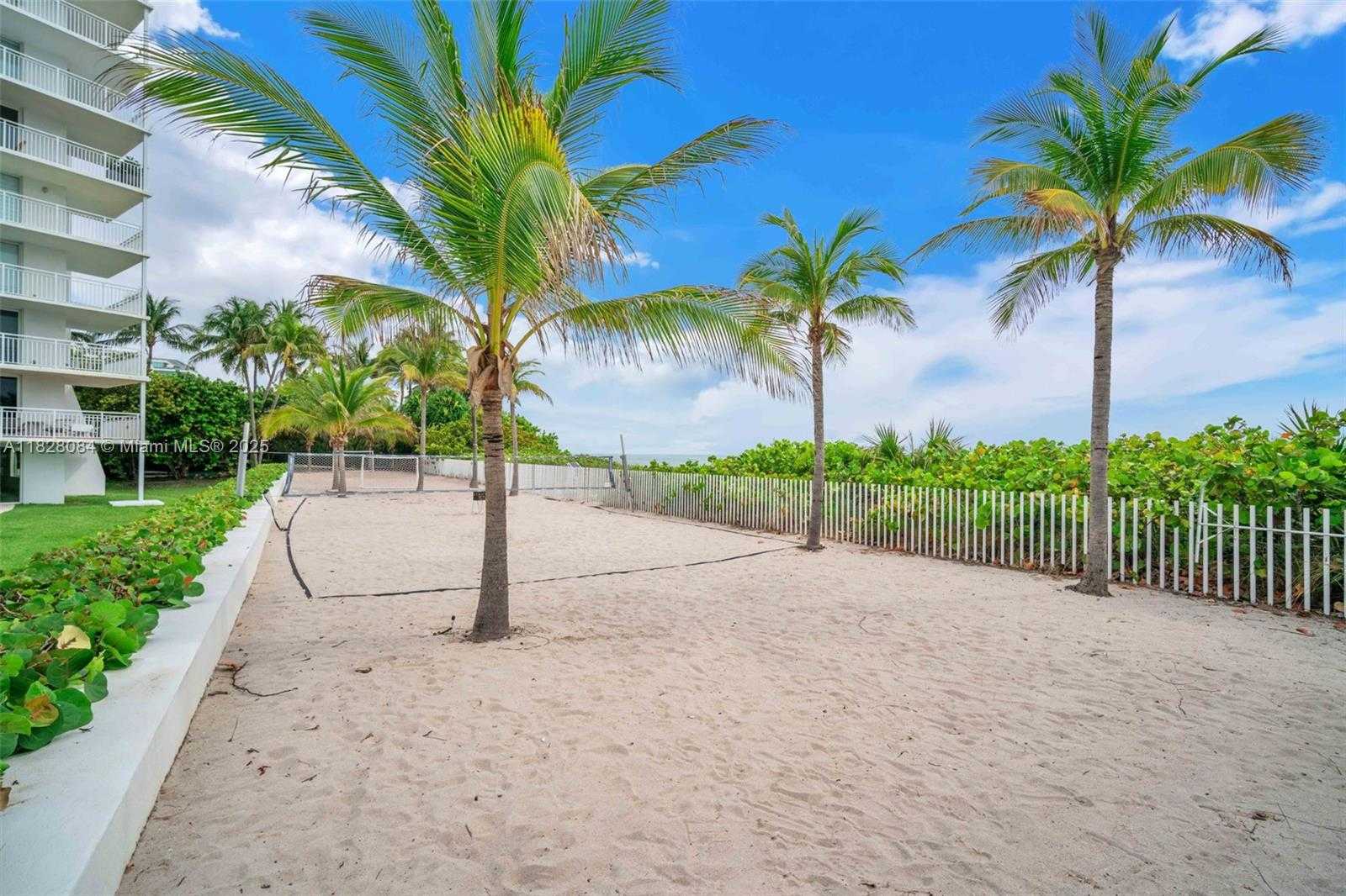 Small Image of 611 OCEAN DR #3E, Key Biscayne Number 26
