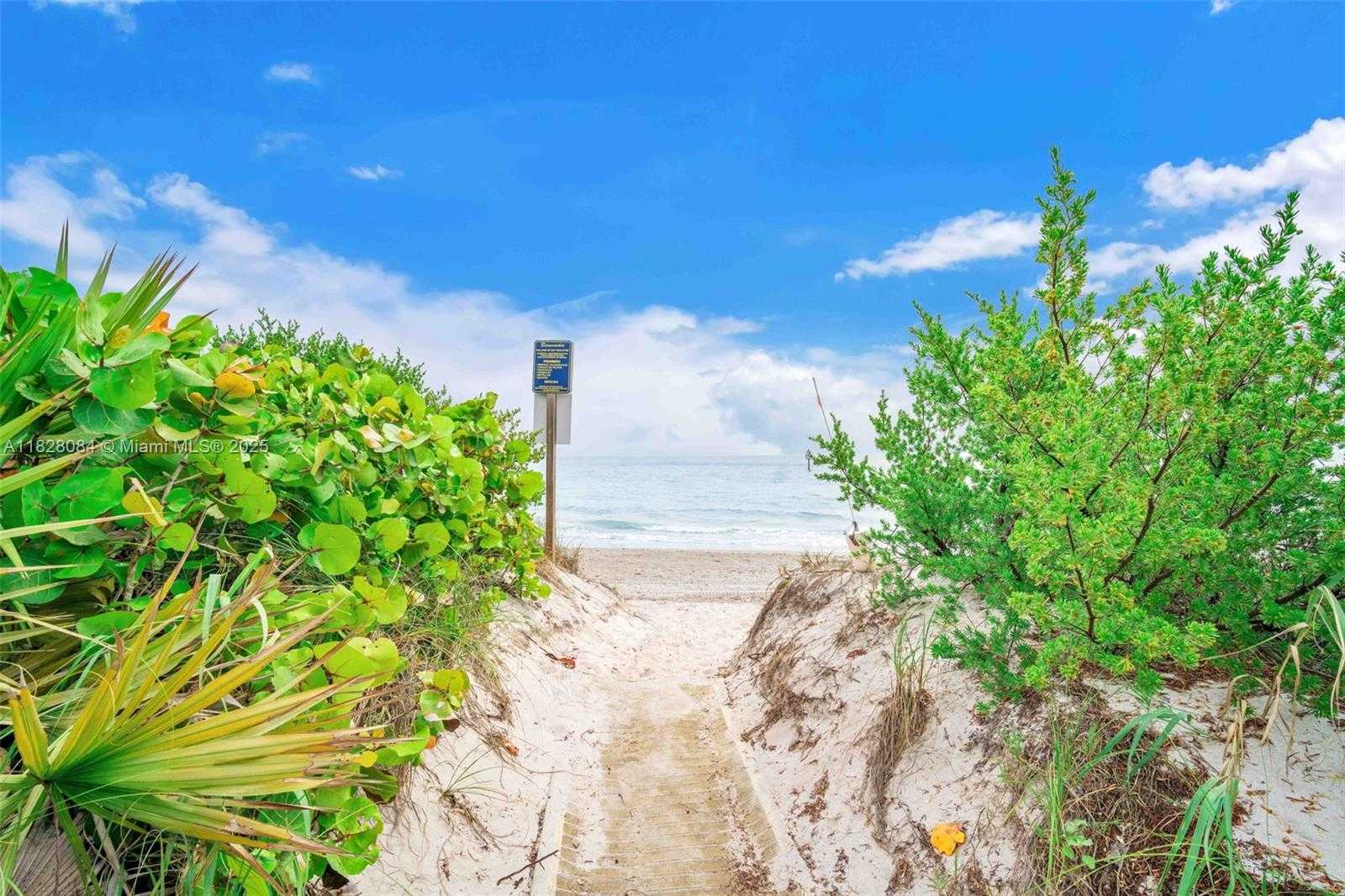 Small Image of 611 OCEAN DR #3E, Key Biscayne Number 27