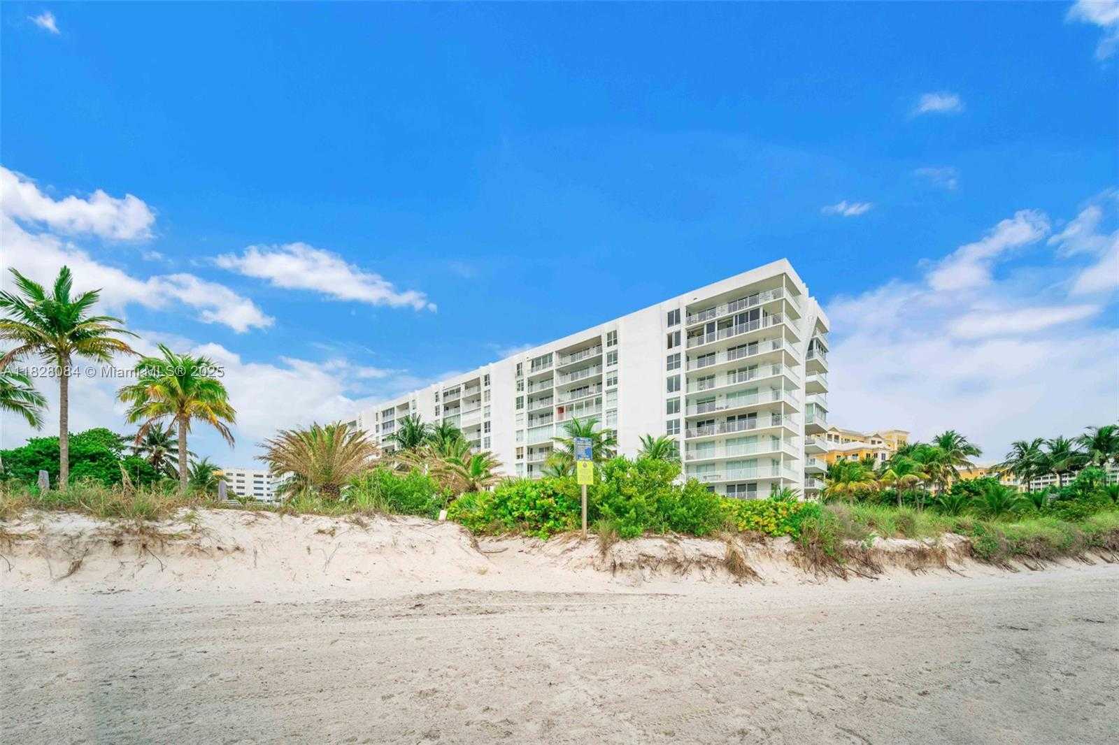 Small Image of 611 OCEAN DR #3E, Key Biscayne Number 29