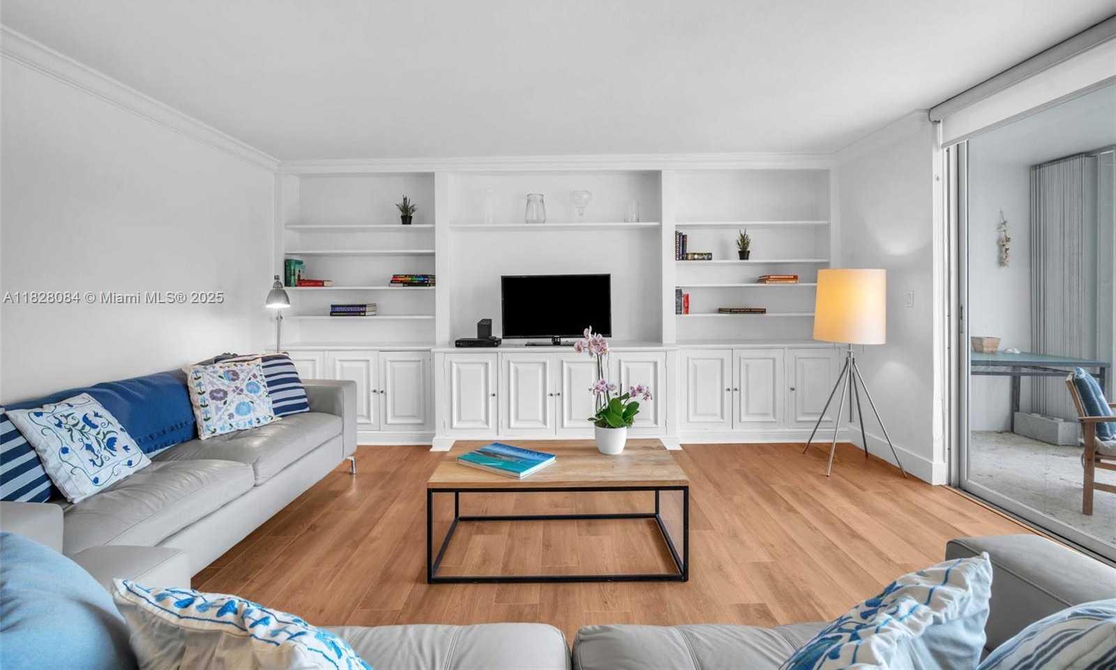 Small Image of 611 OCEAN DR #3E, Key Biscayne Number 5