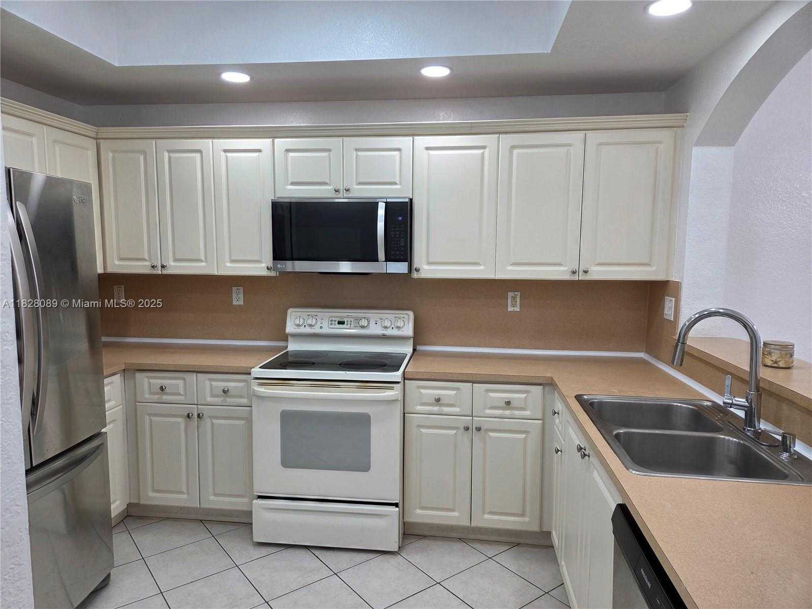 Small Image of 8858 WEST FLAGLER ST #105, Miami Number 3