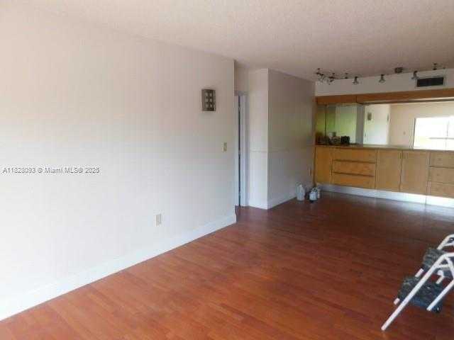 Small Image of 5900 SOUTH WEST 127TH AVE #3304, Miami Number 32