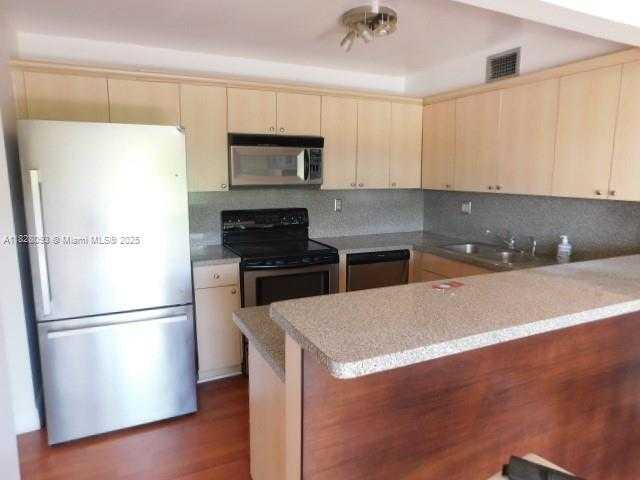 Small Image of 5900 SOUTH WEST 127TH AVE #3304, Miami Number 35