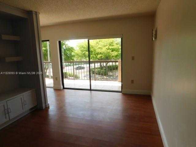 Small Image of 5900 SOUTH WEST 127TH AVE #3304, Miami Number 36
