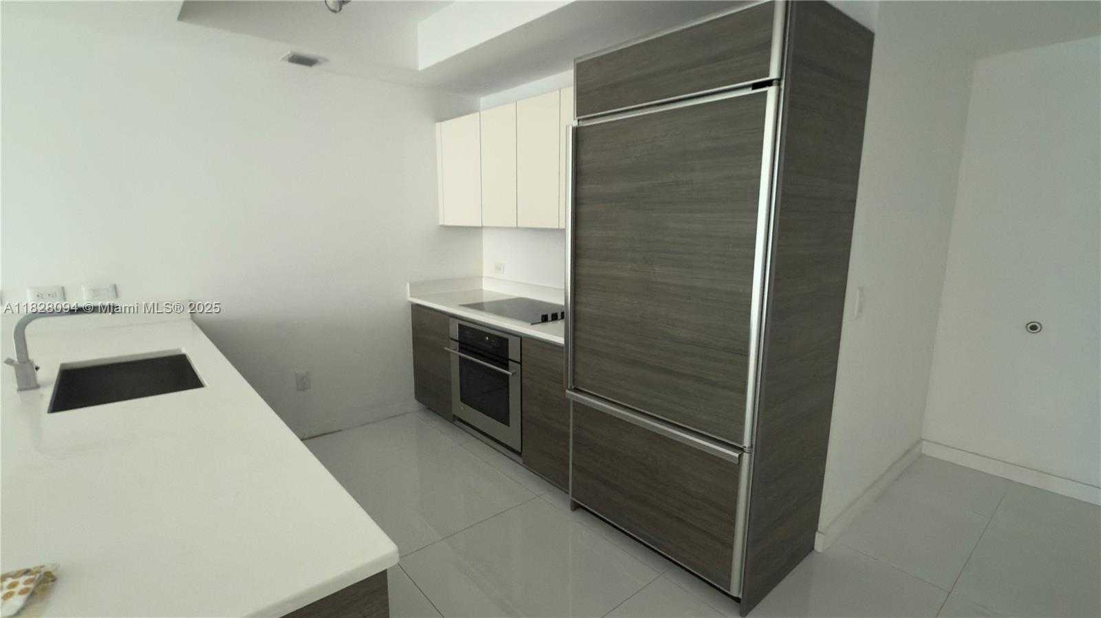 Small Image of 1100 SOUTH MIAMI AVE #2104, Miami Number 24