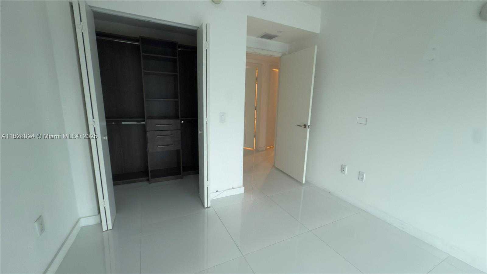 Small Image of 1100 SOUTH MIAMI AVE #2104, Miami Number 30