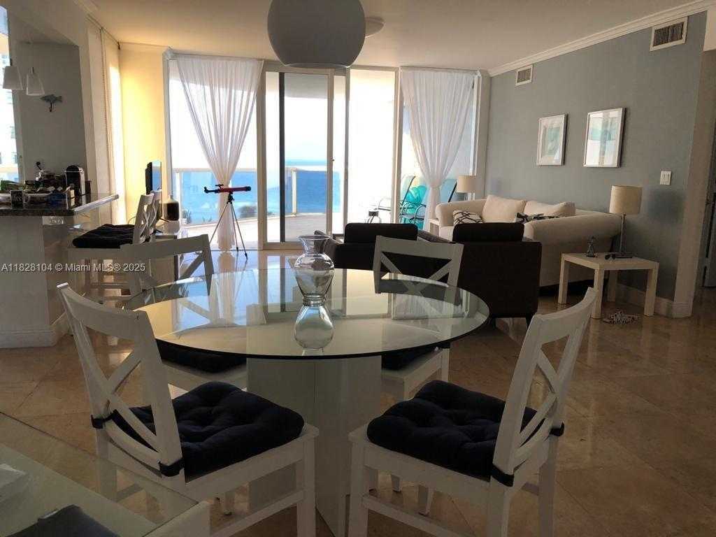 Small Image of 6301 COLLINS AVE #908, Miami Beach Number 7