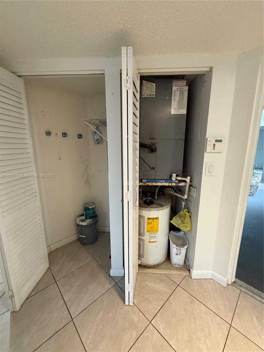 Small Image of 8335 SOUTH WEST 152ND AVE #B-106, Miami Number 9