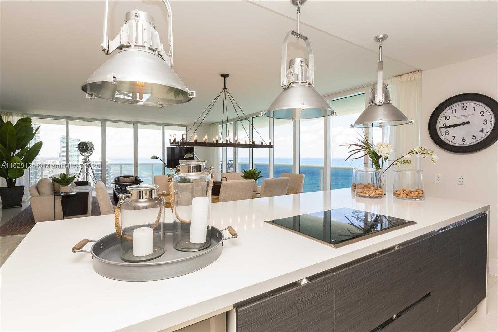 Small Image of 1830 SOUTH OCEAN DR #2801, Hallandale Beach Number 11