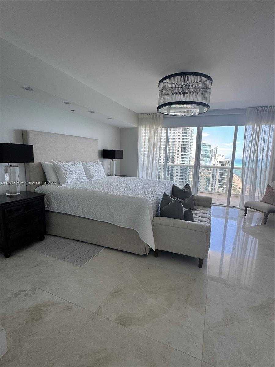 Small Image of 1830 SOUTH OCEAN DR #2801, Hallandale Beach Number 41