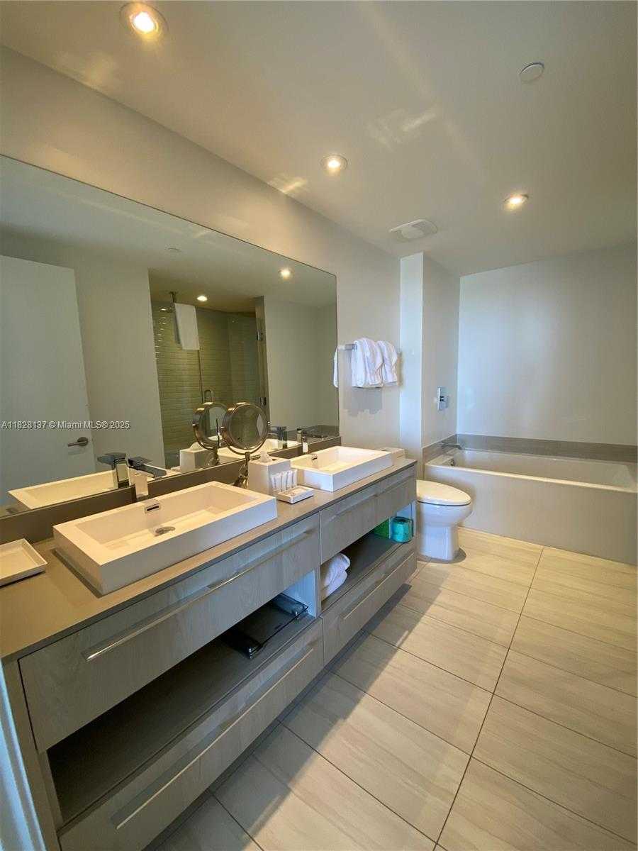 Small Image of 4010 SOUTH OCEAN DR #R2102, Hollywood Number 11