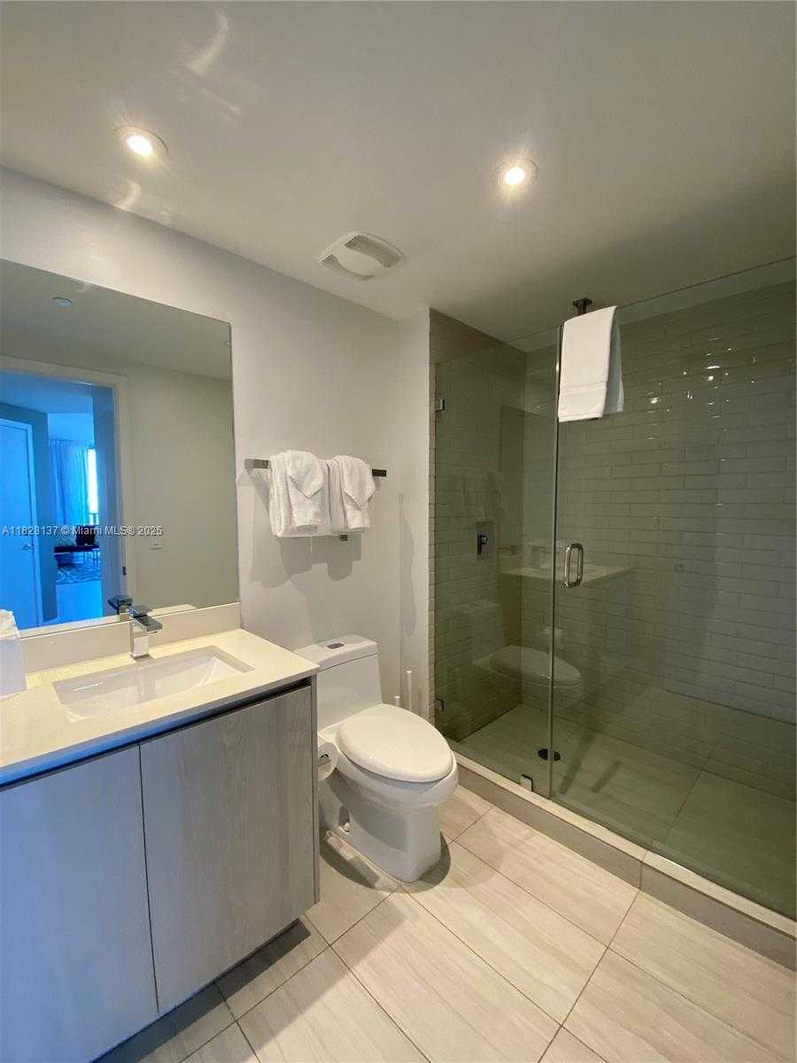 Small Image of 4010 SOUTH OCEAN DR #R2102, Hollywood Number 14