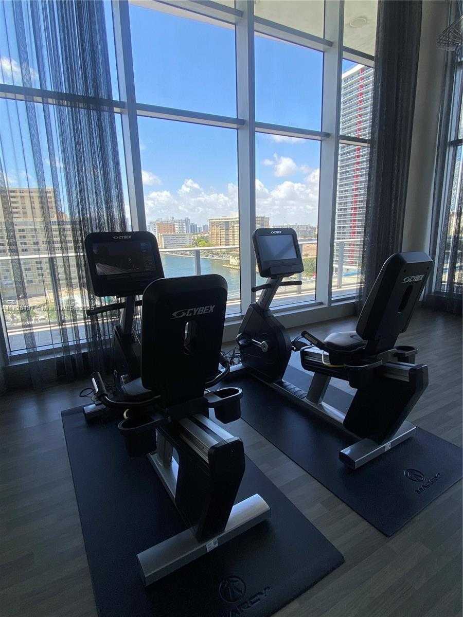 Small Image of 4010 SOUTH OCEAN DR #R2102, Hollywood Number 19