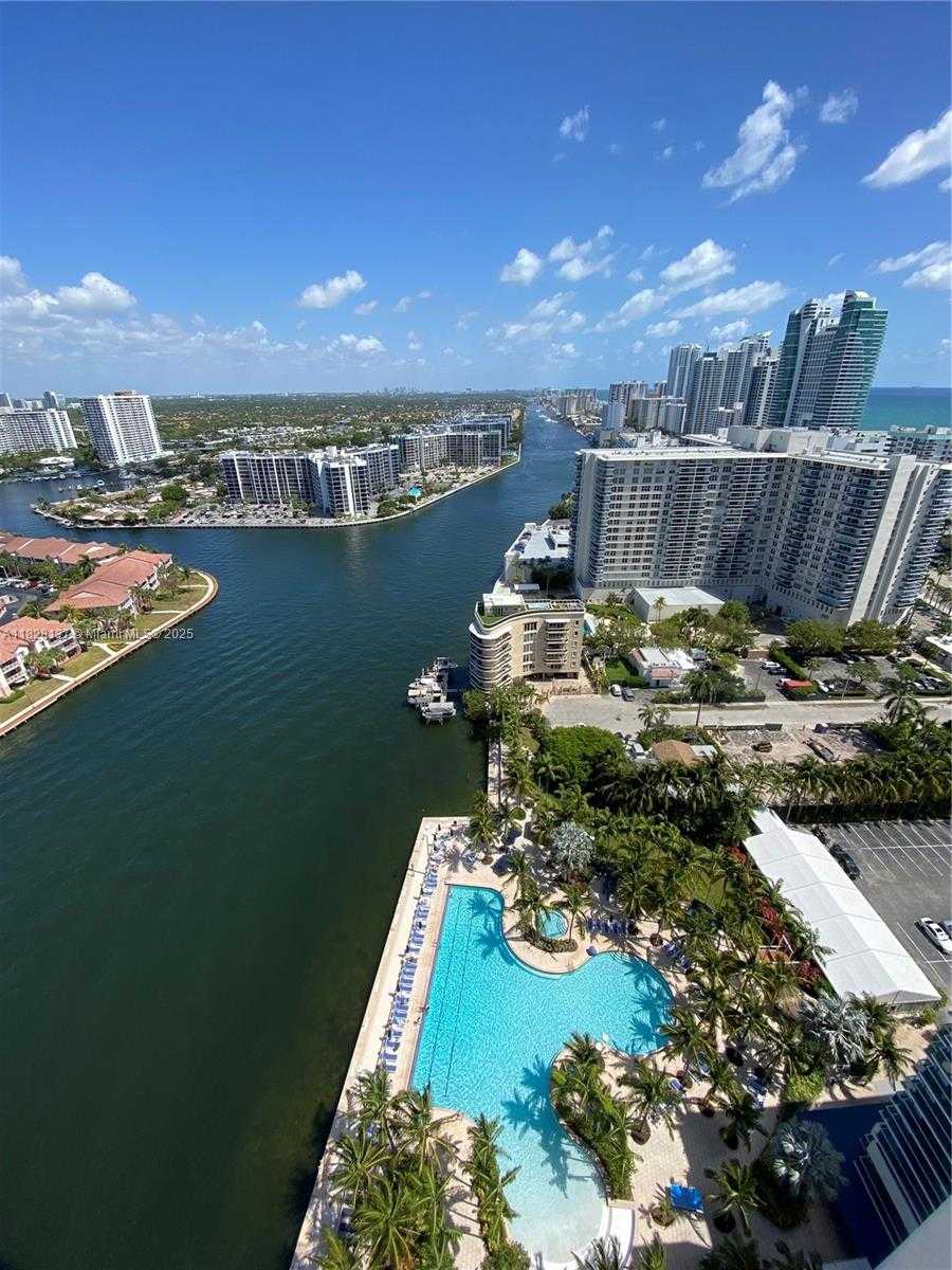 Small Image of 4010 SOUTH OCEAN DR #R2102, Hollywood Number 9