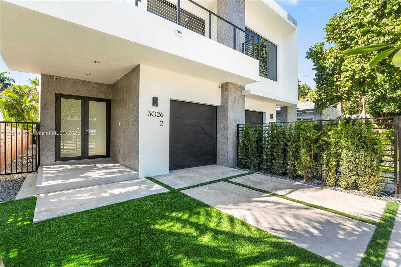 Small Image of 3026 AVIATION AVE #2, Miami Number 2