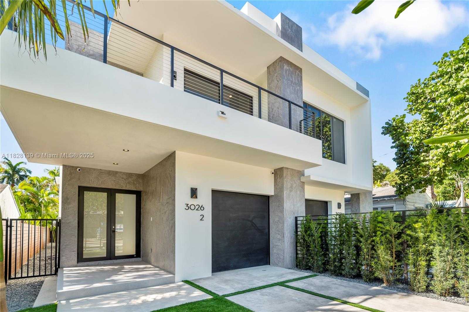 Small Image of 3026 AVIATION AVE #2, Miami Number 46