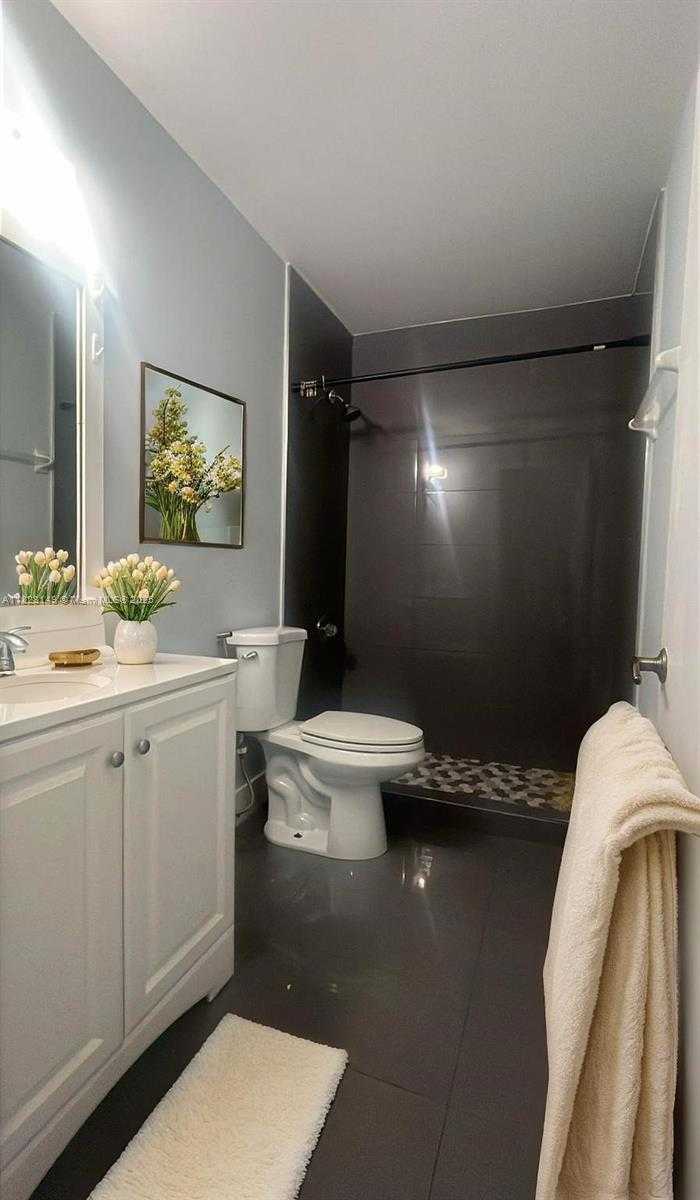 Small Image of 8851 NORTH WEST 119TH ST #3406-3, Hialeah Gardens Number 6