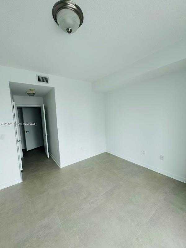 Small Image of 1111 SOUTH WEST 1ST AVE #3321-N, Miami Number 4