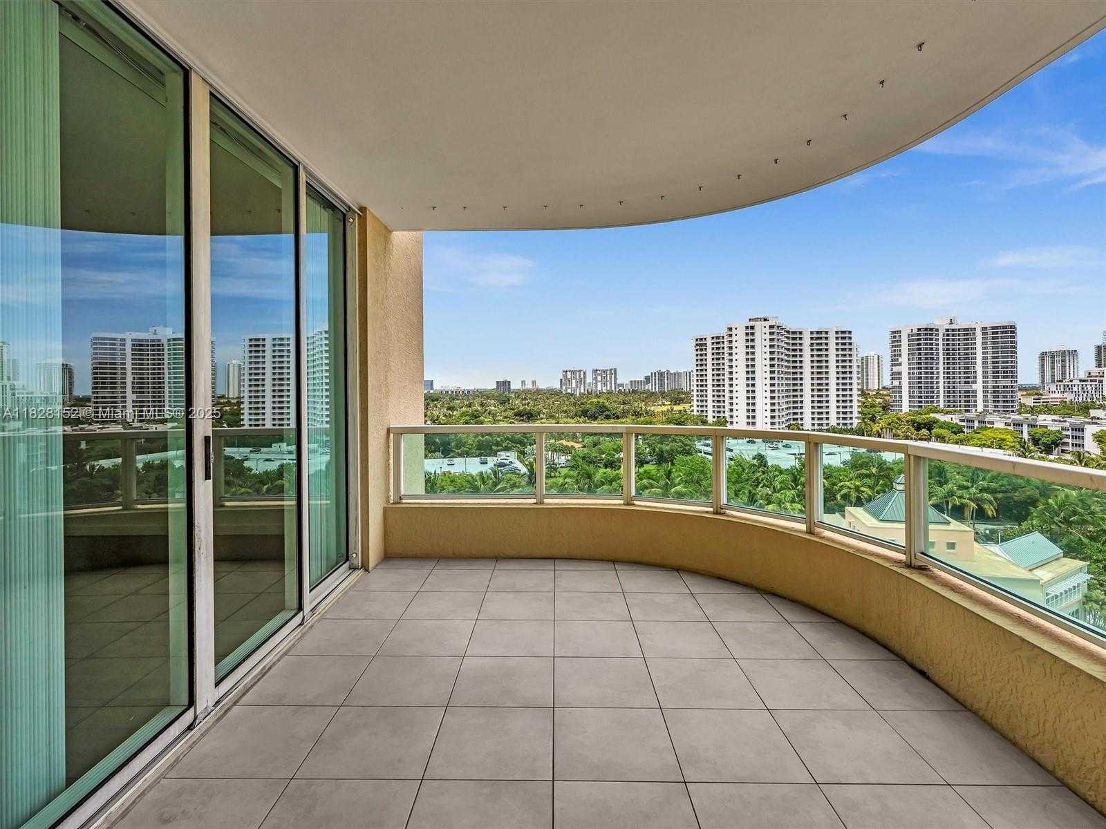 Small Image of 3340 NORTH EAST 190TH ST #1007, Aventura Number 40