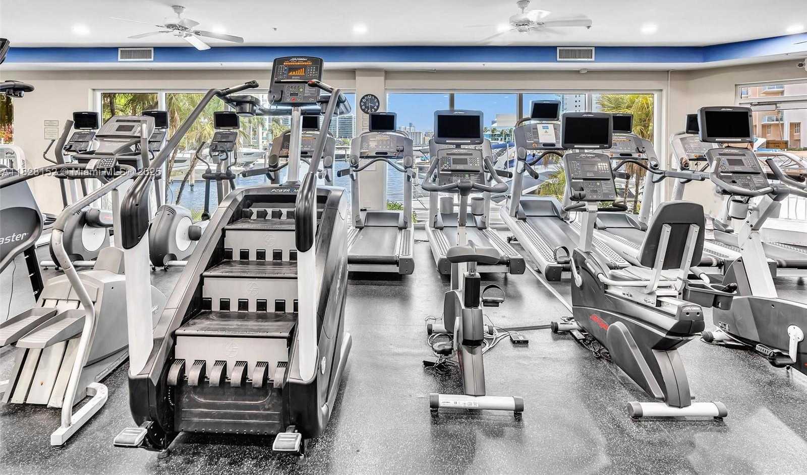 Small Image of 3340 NORTH EAST 190TH ST #1007, Aventura Number 74