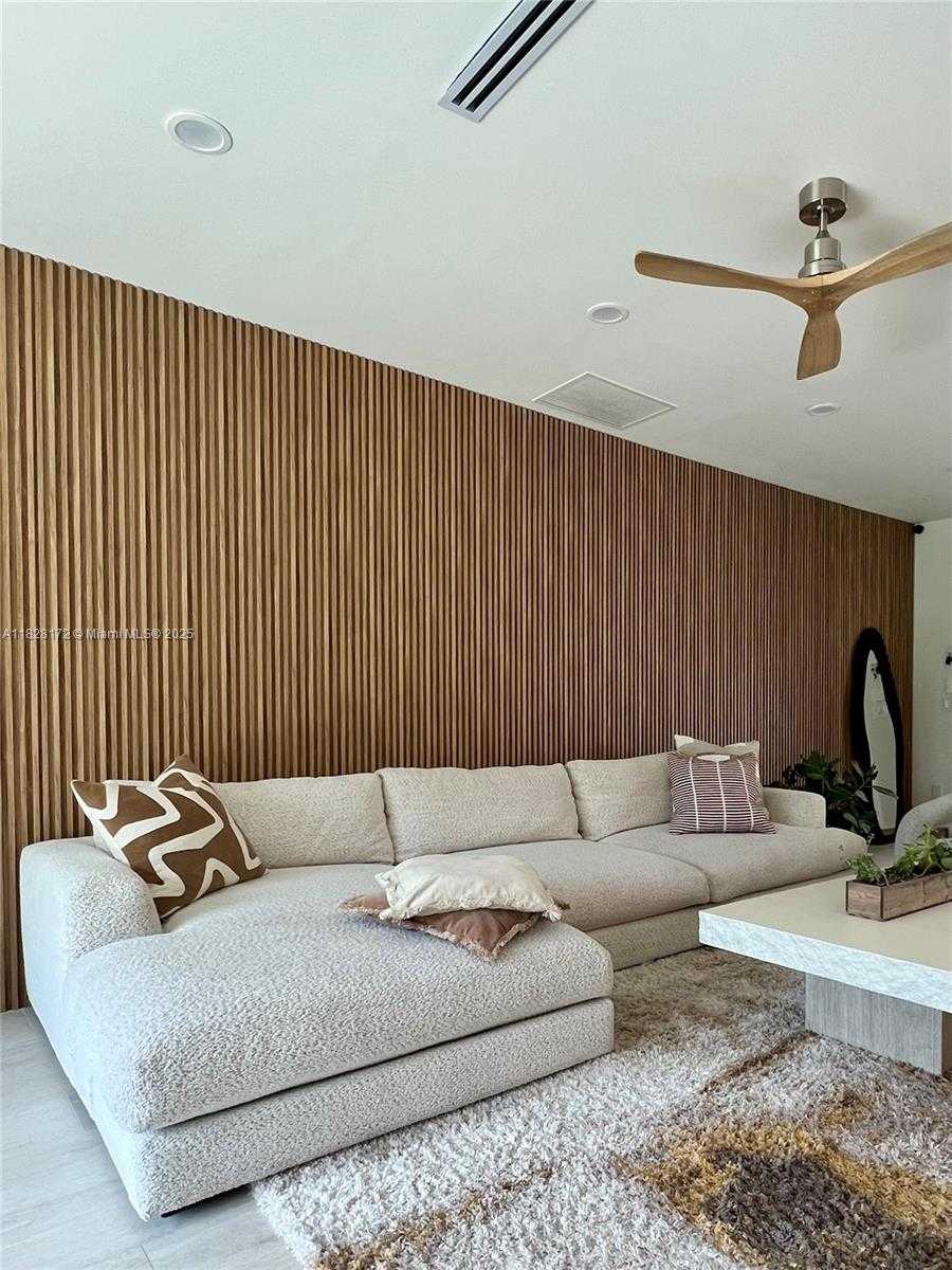 Small Image of 4515 ALTON RD, Miami Beach Number 8